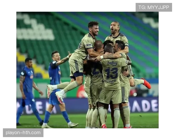 佩佩展现防守优势，力助球队逆转取胜表现出色